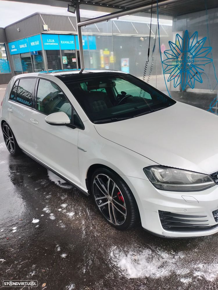 VW Golf - 11