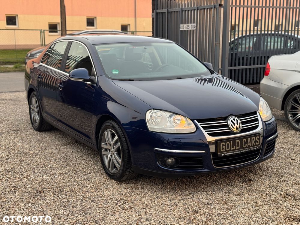 Volkswagen Jetta 1.4 TSI Sportline - 4