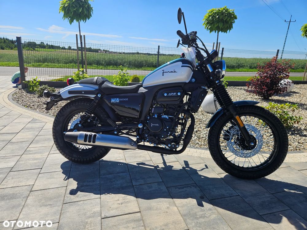 Junak M18 - 2