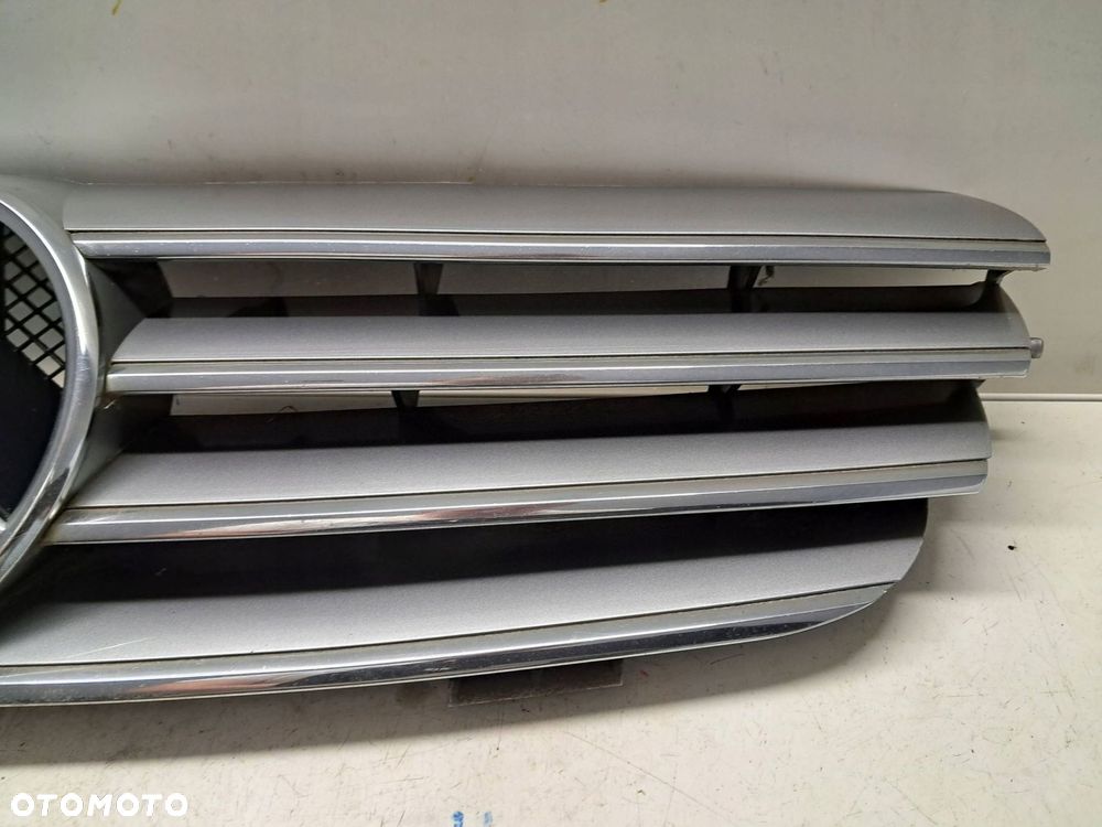 mercedes-benz clk w209 grill atrapa zderzaka przedniego a2098800183 - 5