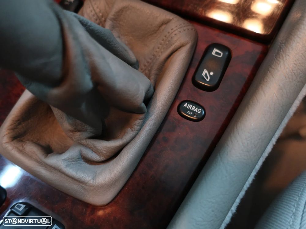 Mercedes-Benz CLK 200 Elegance - 22