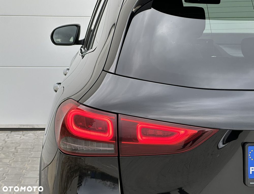 Mercedes-Benz GLA 200 4-Matic Progressive - 16