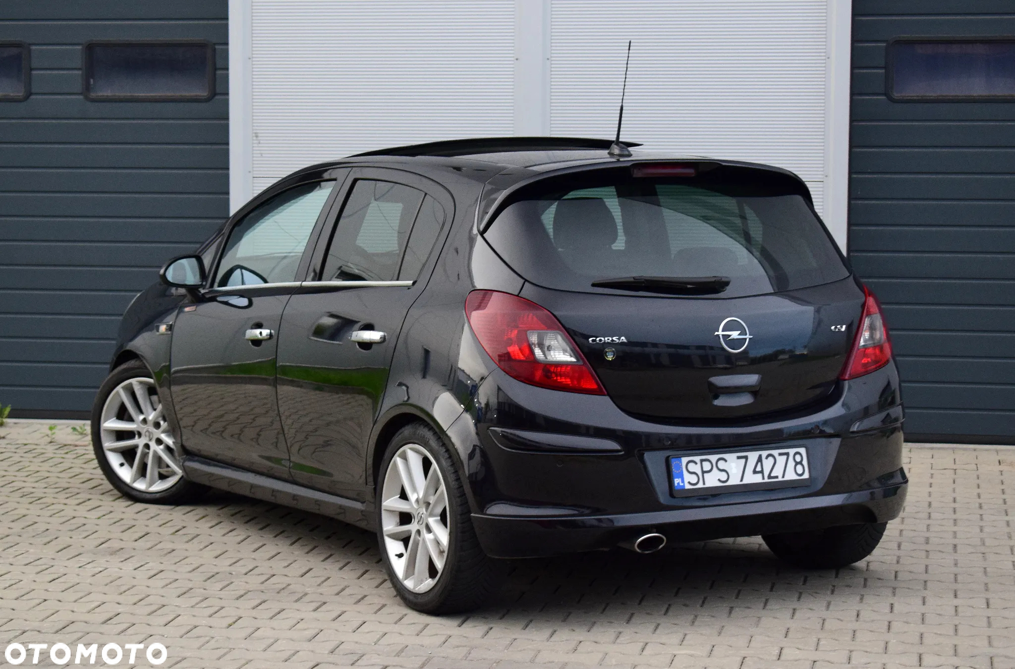 Opel Corsa 1.6 Turbo GSi - 14