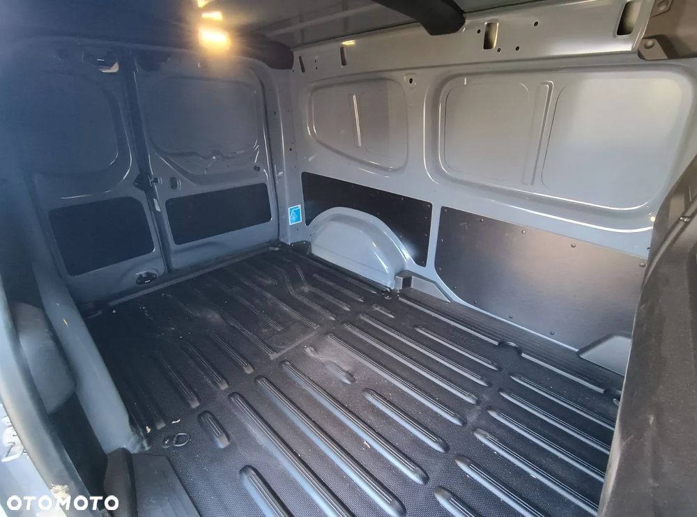 Renault Kangoo Van - 8