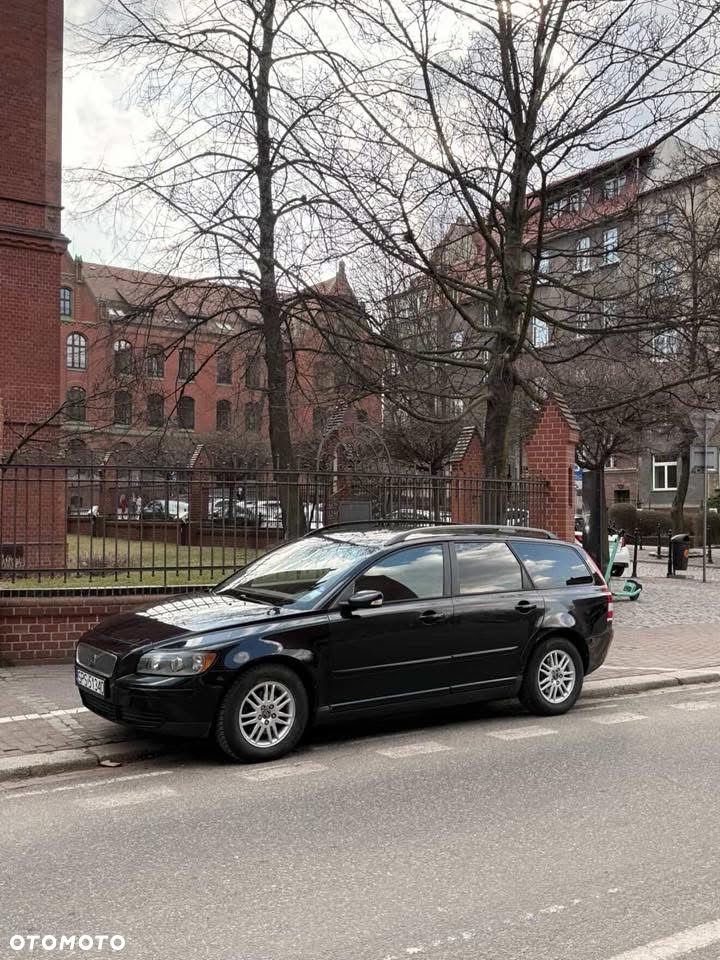 Volvo V50