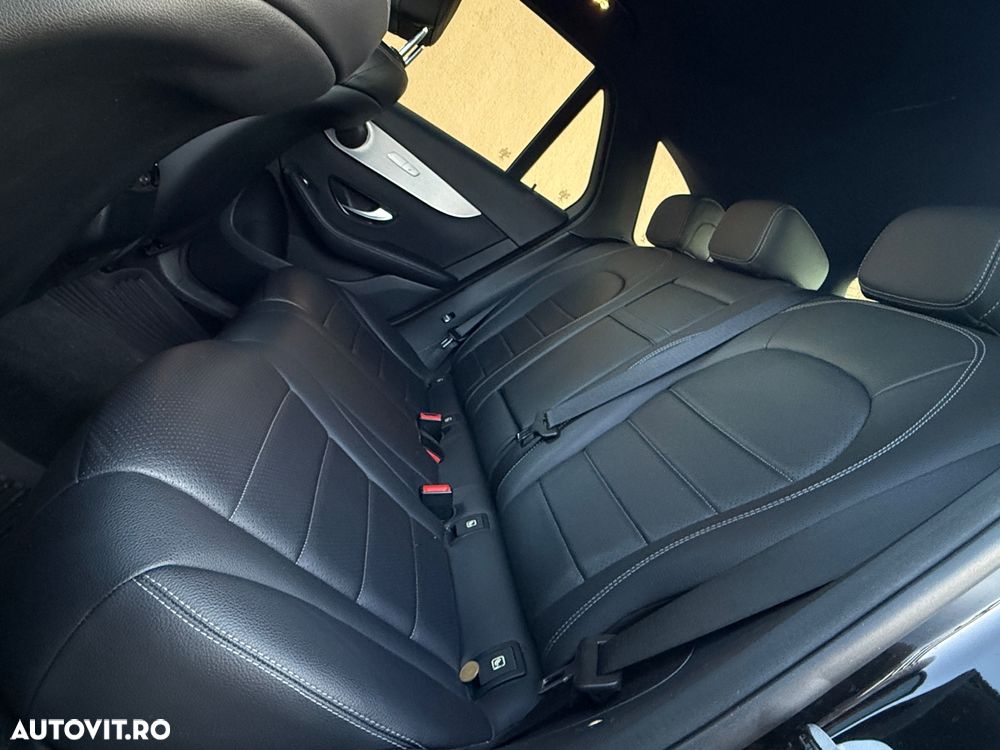 Mercedes-Benz GLC 350 d 4MATIC - 25