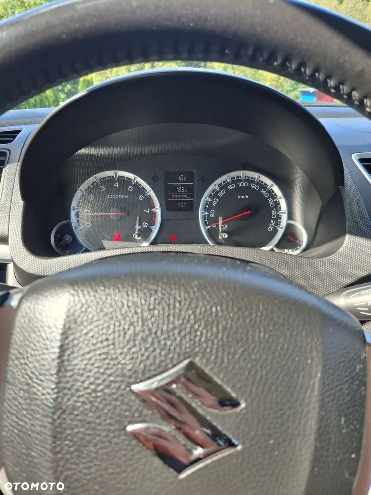 Suzuki Swift 1.2 4x4 Club - 8