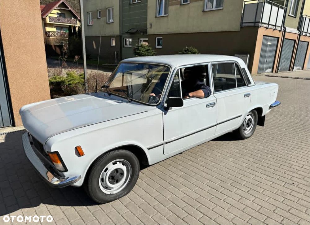 Fiat 125p - 5
