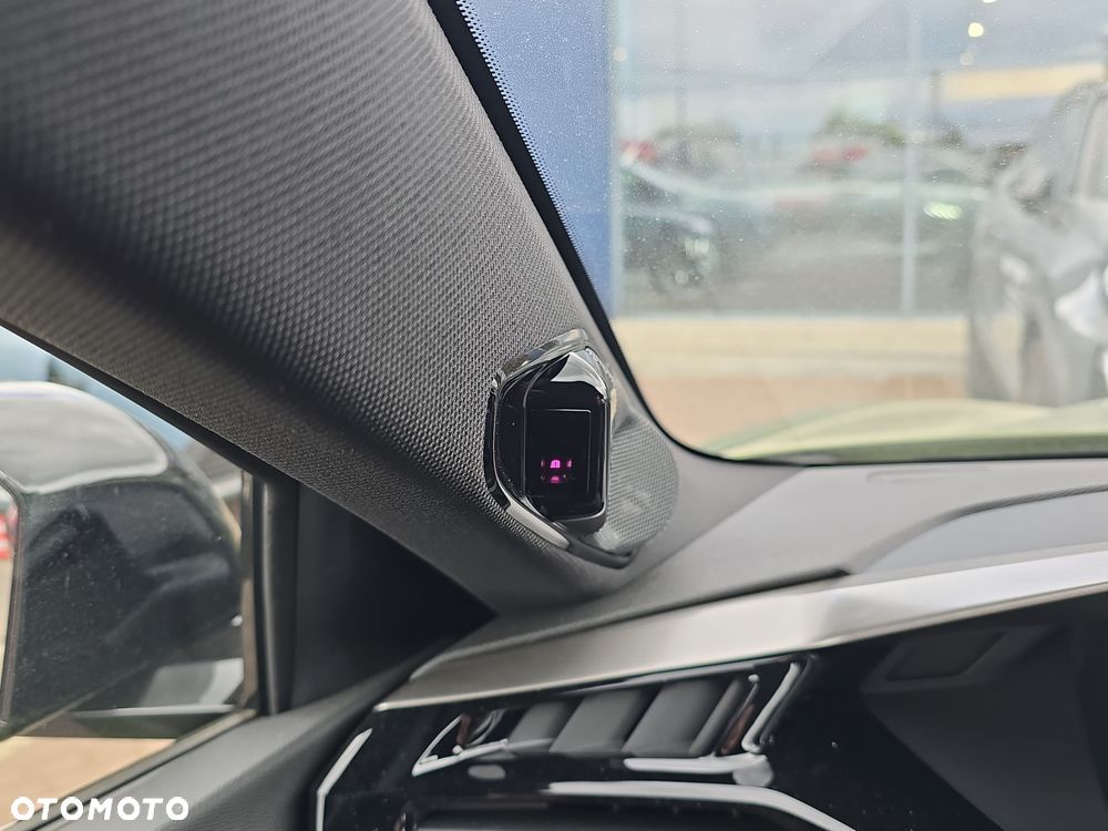 Peugeot 408 1.2 PureTech mHEV GT S&S e-DCS6 - 17