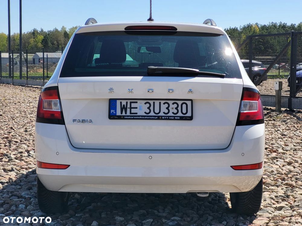 Skoda Fabia 1.0 TSI Ambition - 7
