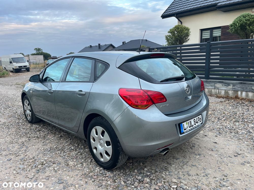 Opel Astra 1.4 Turbo Edition - 5