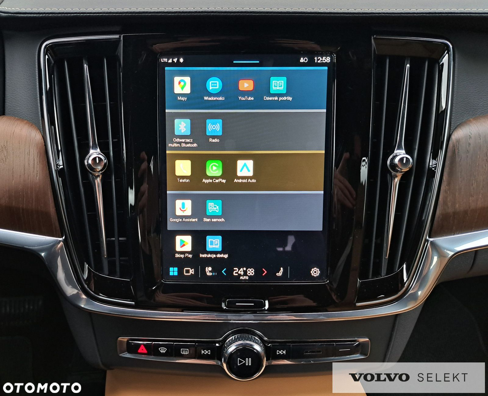 Volvo V90 Cross Country - 21