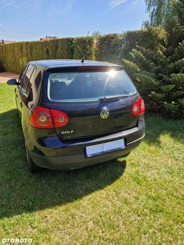 Volkswagen Golf 1.9 TDI 4Motion DPF Comfortline - 4