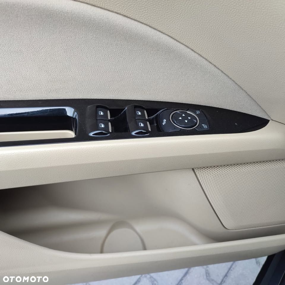 Ford Mondeo 1.5 EcoBoost Trend - 10