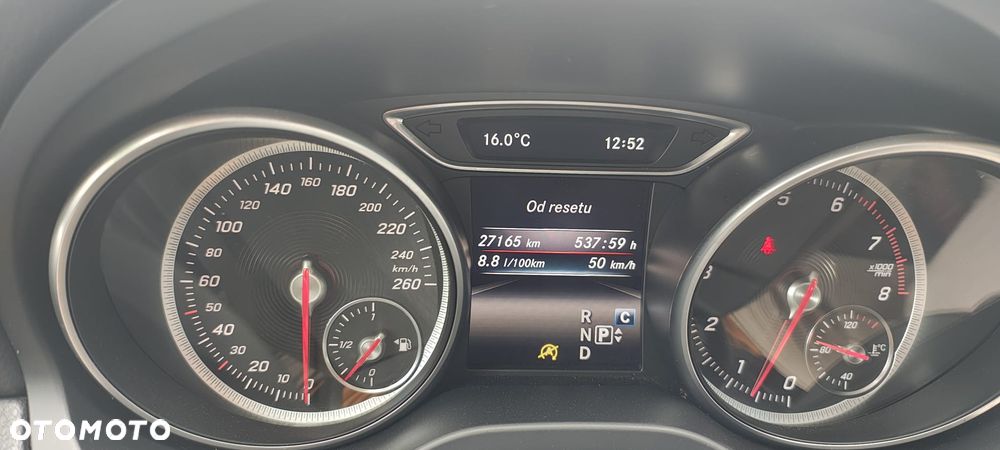 Mercedes-Benz CLA 220 4-Matic - 10