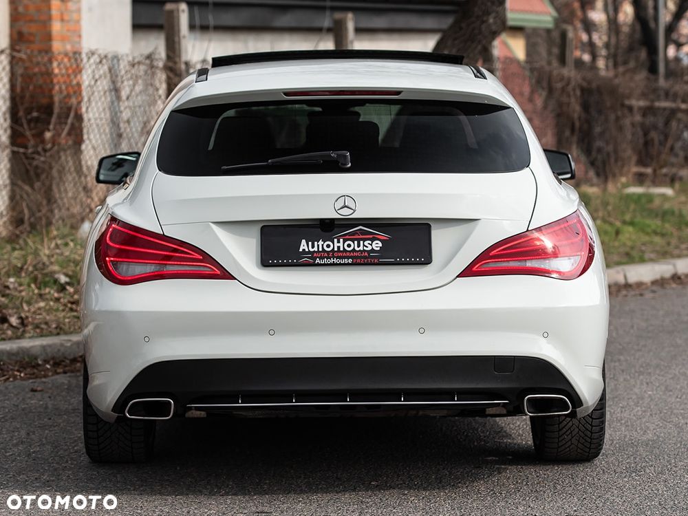 Mercedes-Benz CLA 180 UrbanStyle Edition - 11