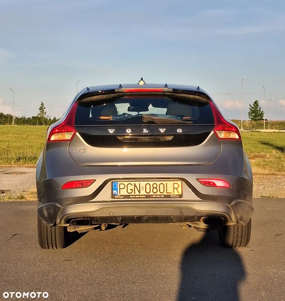 Volvo V40 D2 - 5