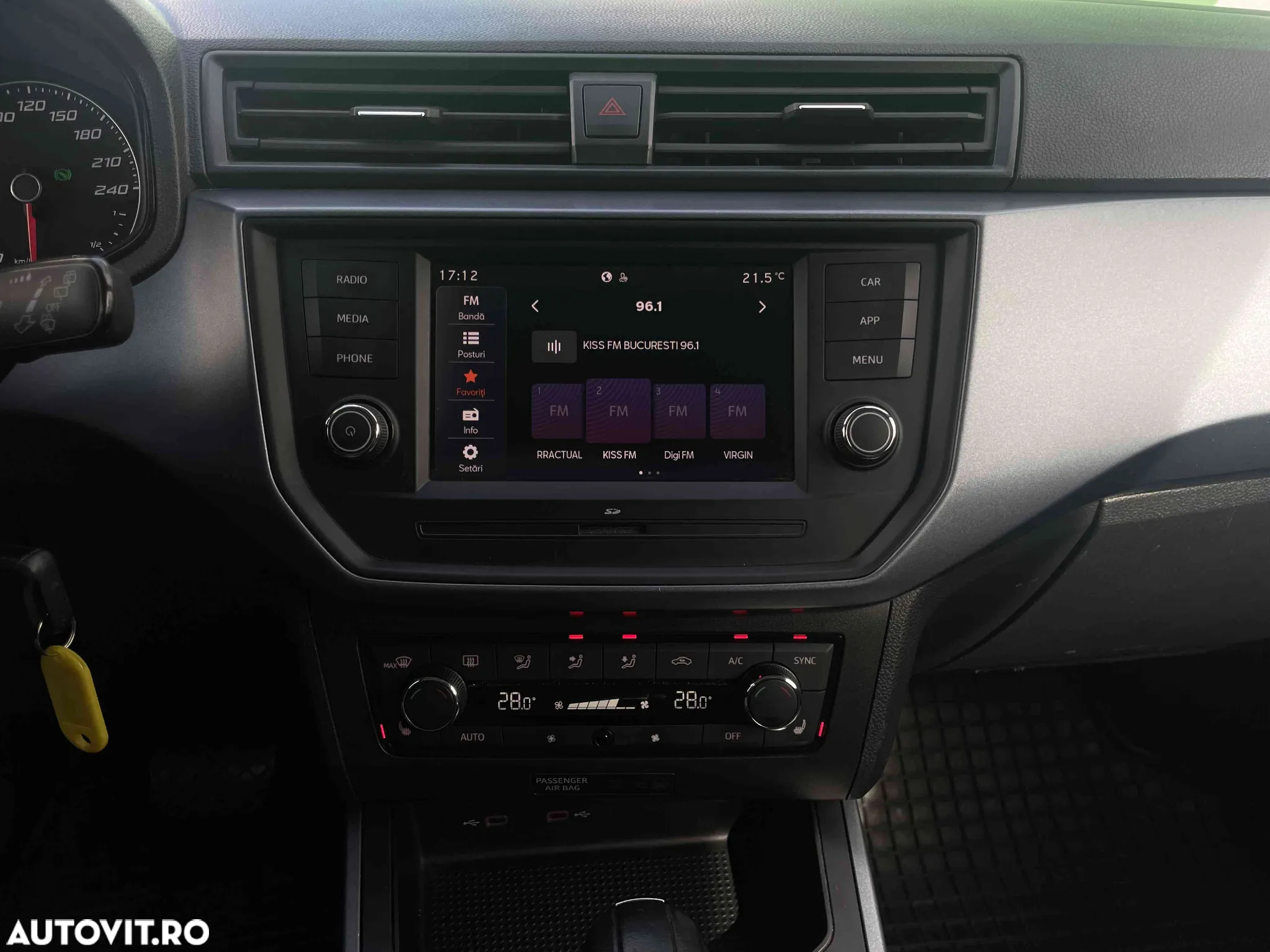 Seat Arona - 13