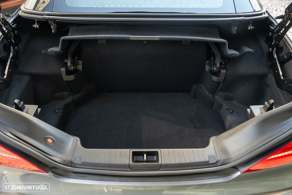 Mercedes-Benz SL 63 AMG - 26