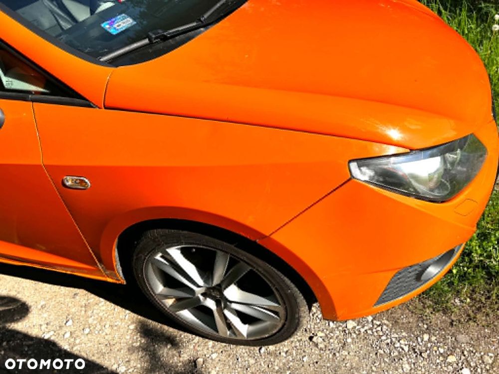 Seat Ibiza SC 1.6 16V Sport - 13