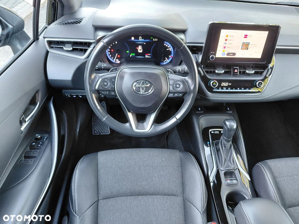 Toyota Corolla 2.0 Hybrid Executive - 5