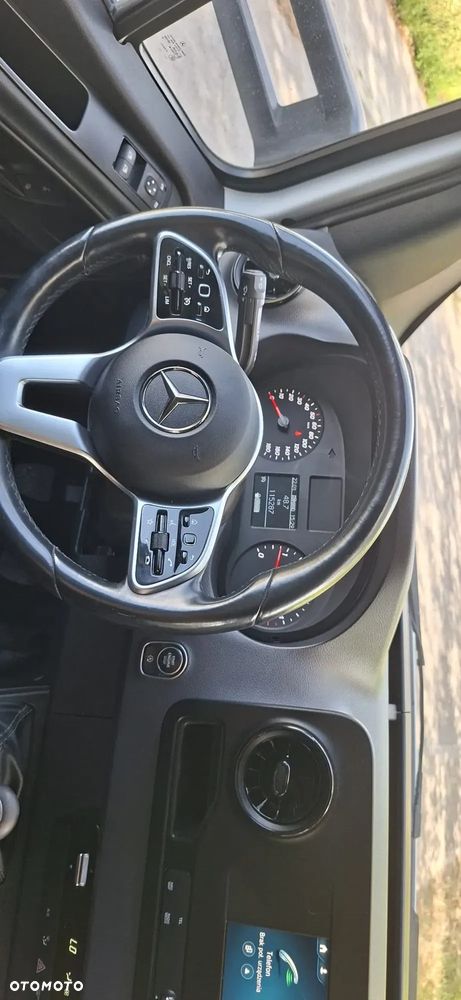 Mercedes-Benz SPRINTER - 13