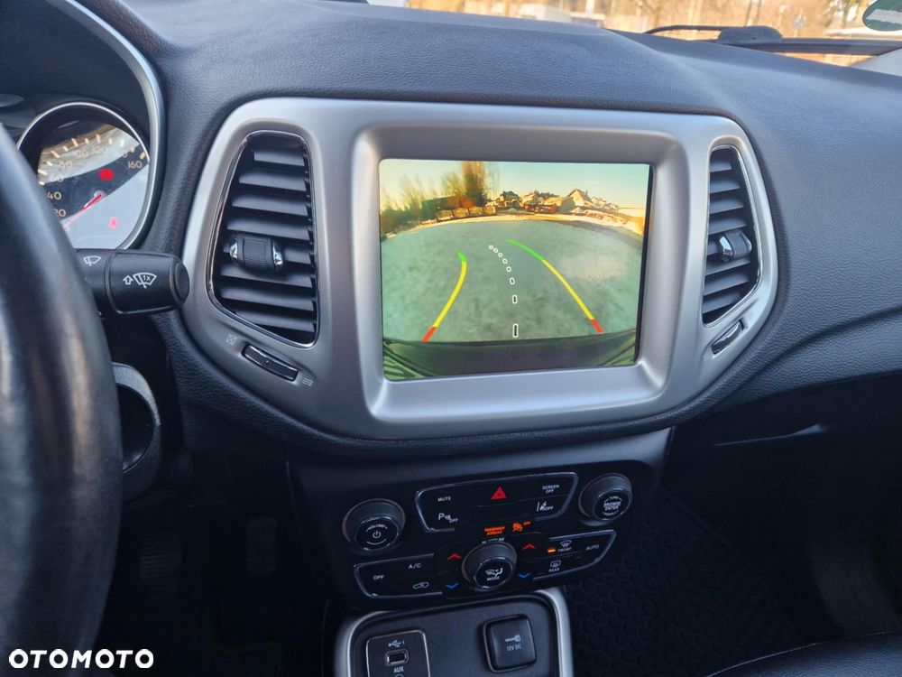 Jeep Compass 1.4 MultiAir Longitude - 18