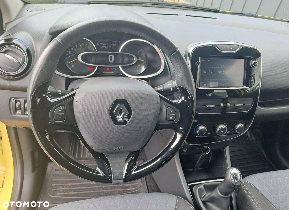 Renault Clio - 20