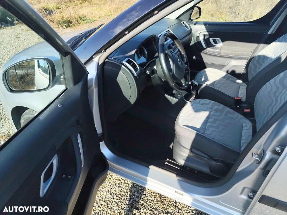 Skoda Roomster 1.4 Comfort - 5