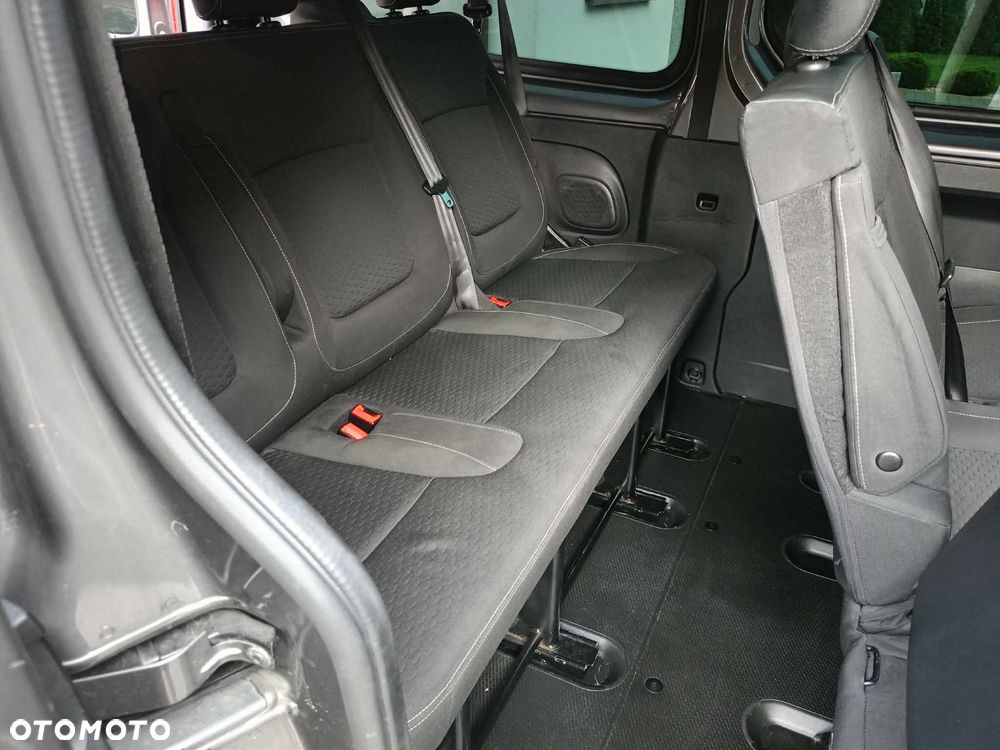 Opel Vivaro L2H1 2,9t Edition - 8