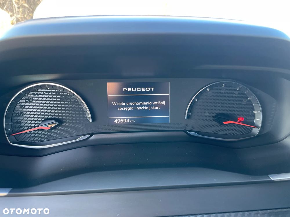Peugeot 208 - 27