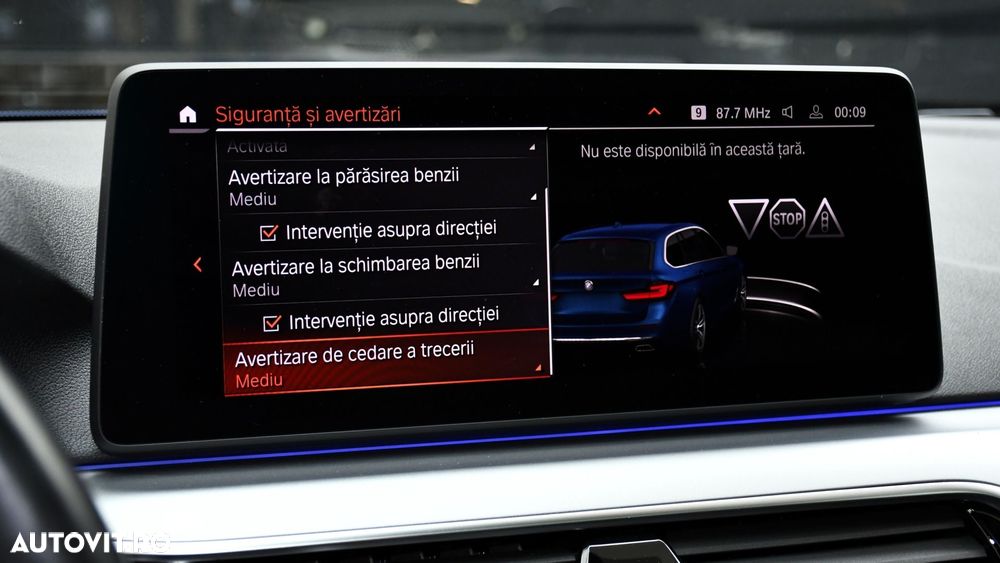 BMW Seria 5 520d xDrive Touring Aut. Sport Line - 26