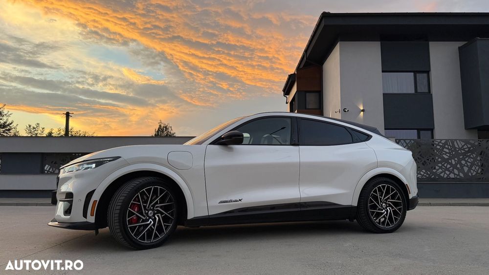 Ford Mustang Mach-E AWD 358 kW 91 kWh GT - 1