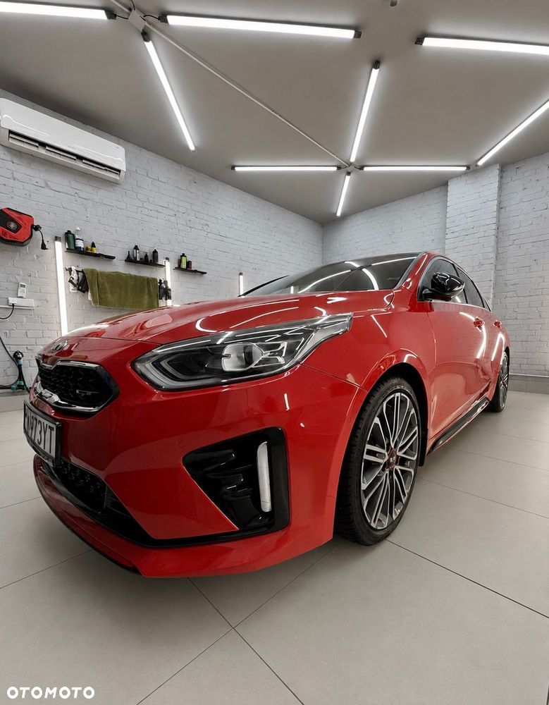 Kia ProCeed - 2