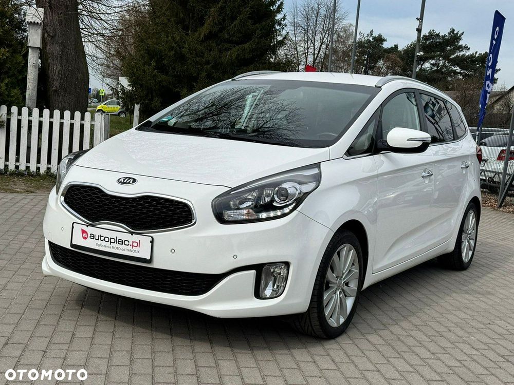 Kia Carens 1.6 GDI Dream-Team Edition - 3