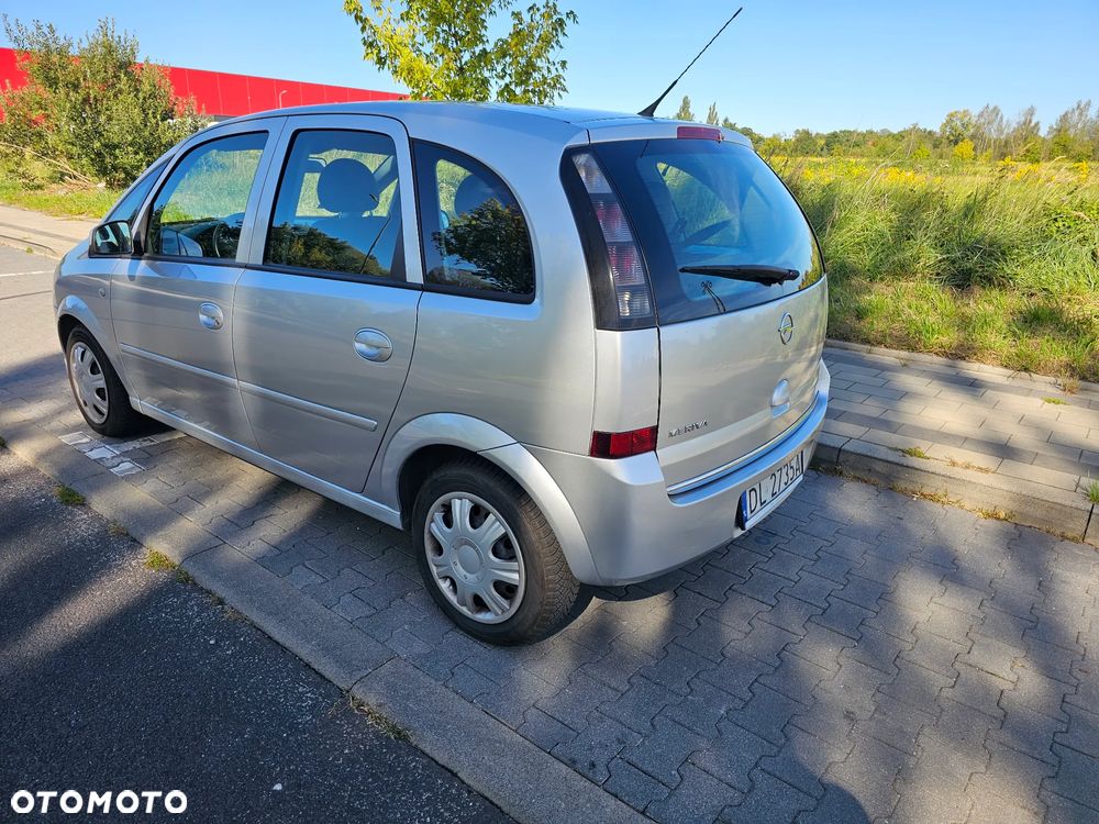 Opel Meriva - 11
