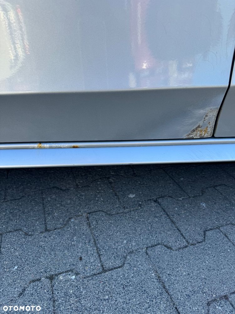 Audi A4 Avant 2.0 TDI - 15