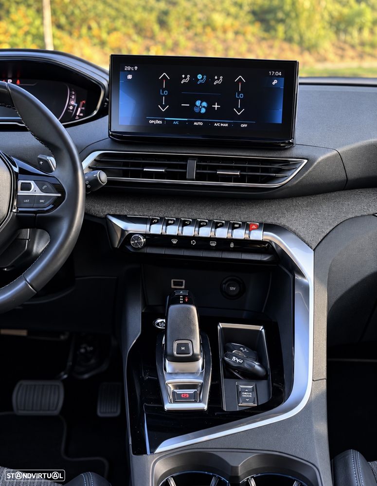 Peugeot 3008 PureTech 130 Stop & Start GPF EAT8 Allure - 12