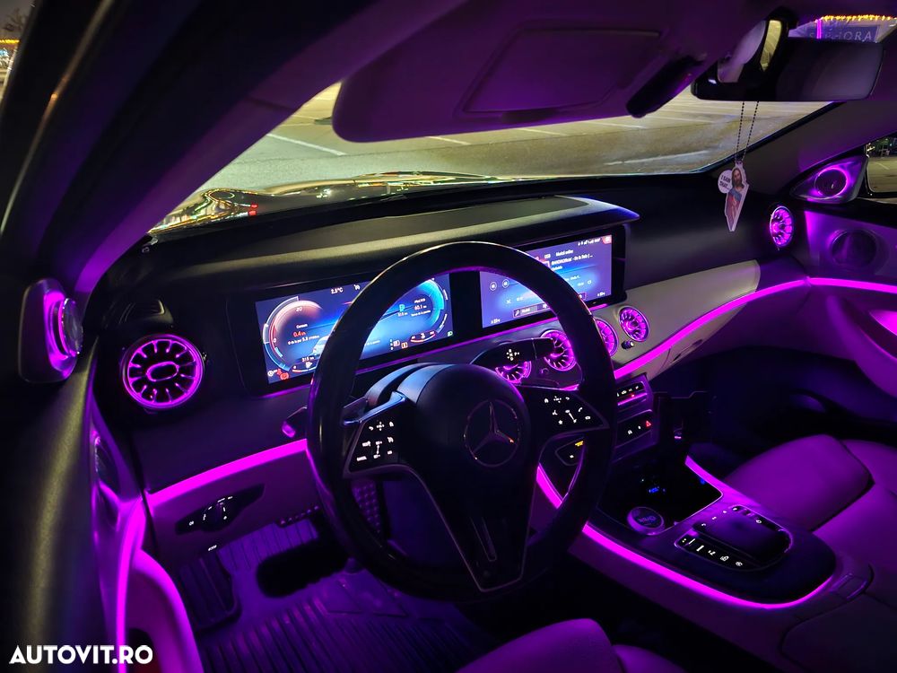 Mercedes-Benz E - 38