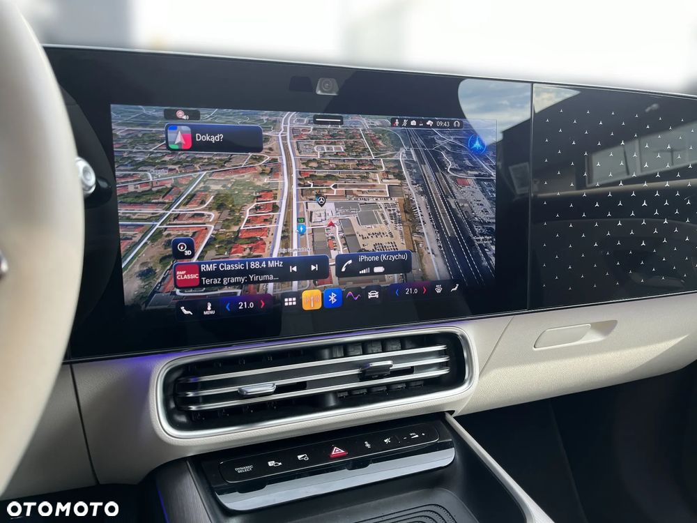 Mercedes-Benz CLA - 16