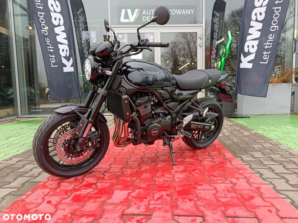 Kawasaki Z 900 RS - 6