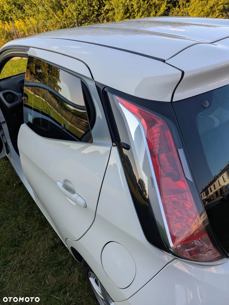 Toyota Aygo 1.0 VVT-i Sprint EU6 - 4
