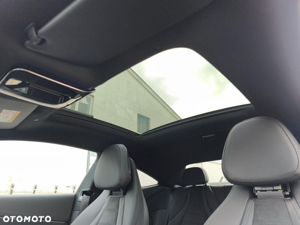 Mercedes-Benz CLE - 12