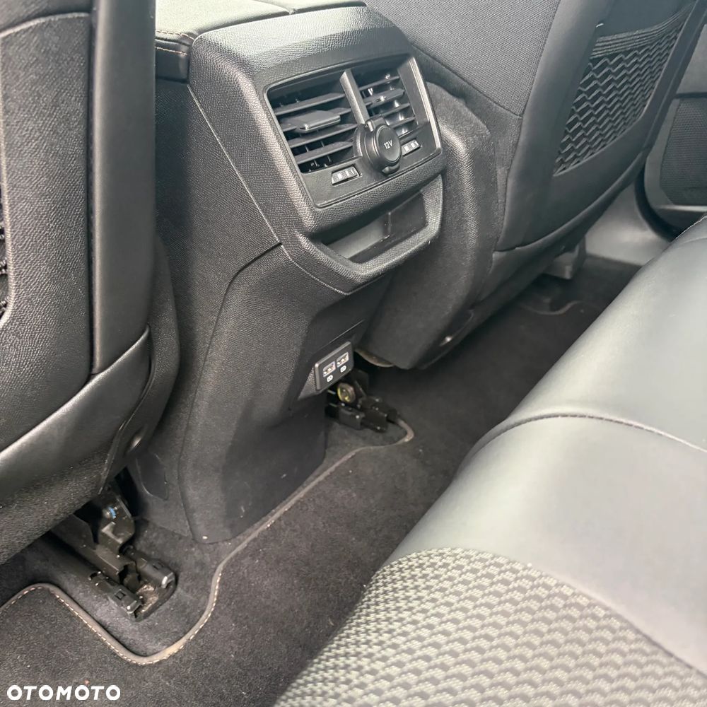 Peugeot 3008 BlueHDi 130 Stop & Start EAT8 GT - 21