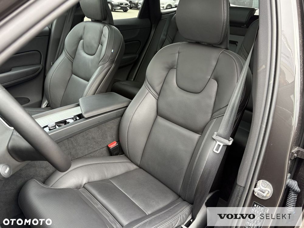Volvo XC 60 - 26
