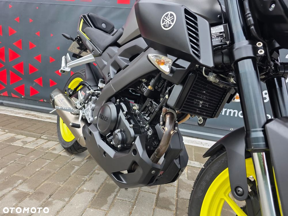 Yamaha MT - 27