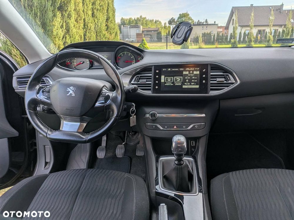 Peugeot 308 1.6 THP Active - 6