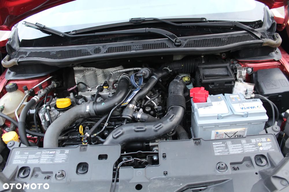 Renault Captur 1.2 TCe Helly Hansen EDC - 28