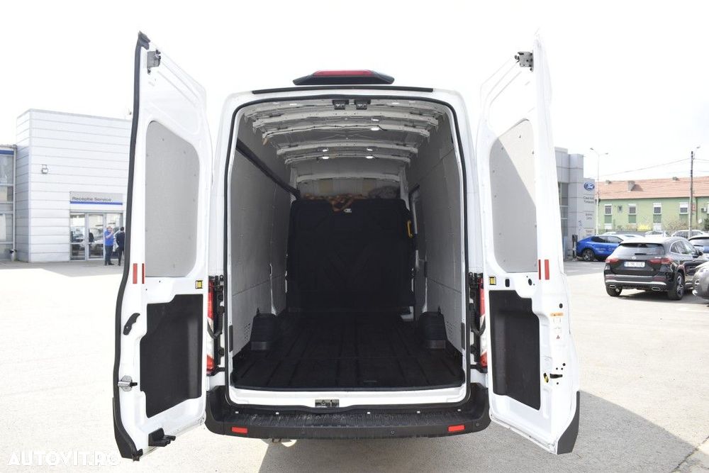 Ford Transit - 8