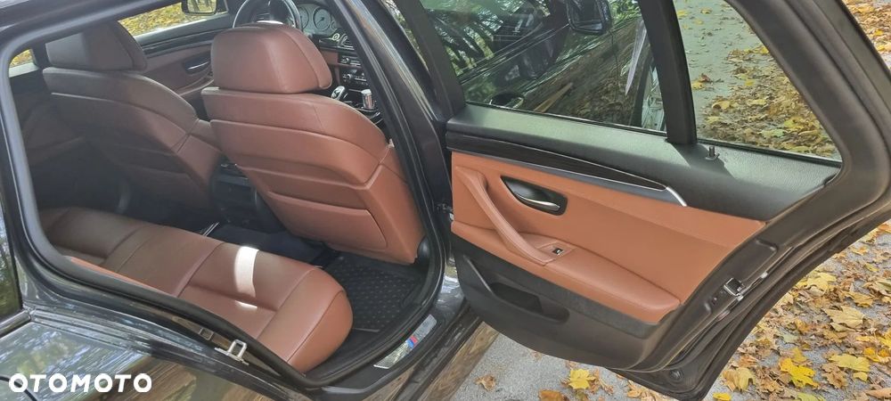 BMW Seria 5 535d - 12